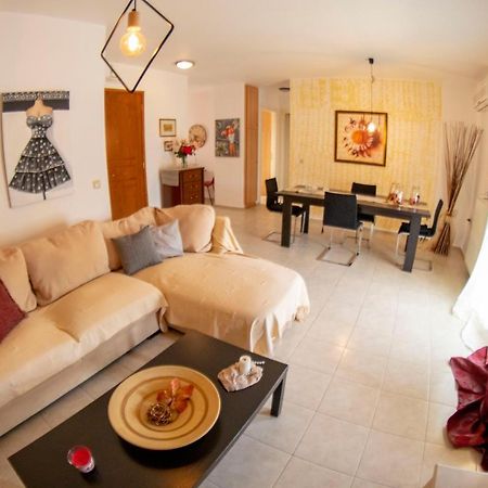 A Quiet Apartment Close To The Sea Gouves Esterno foto