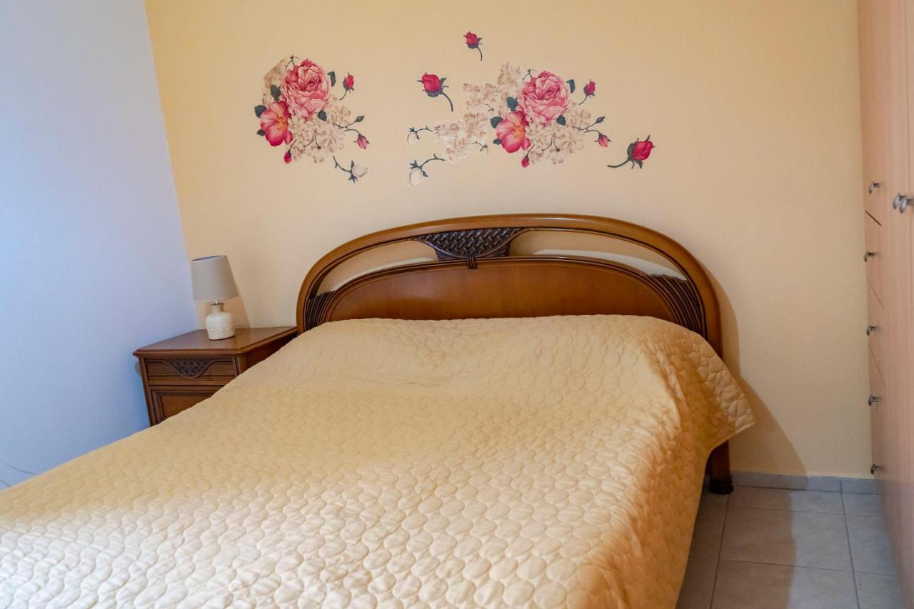 A Quiet Apartment Close To The Sea Gouves Esterno foto