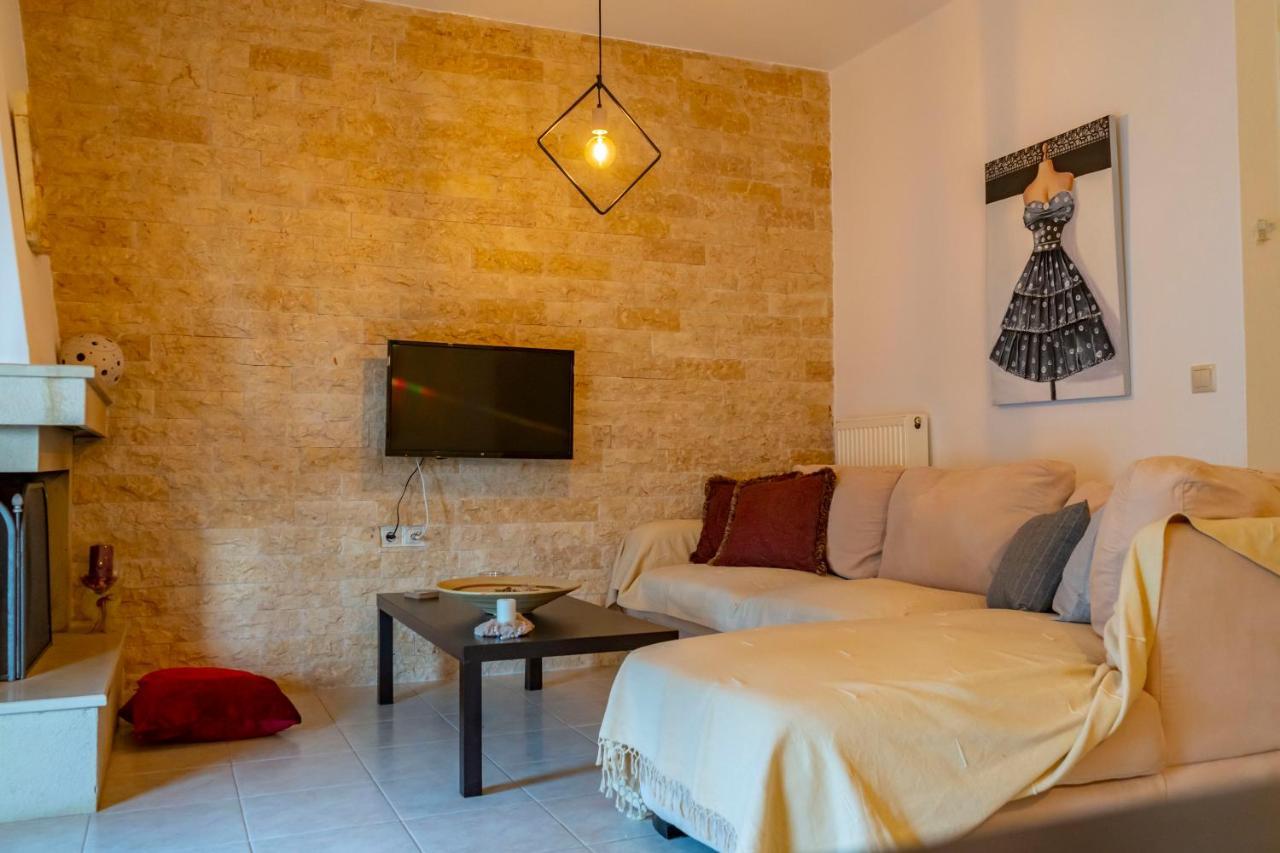 A Quiet Apartment Close To The Sea Gouves Esterno foto