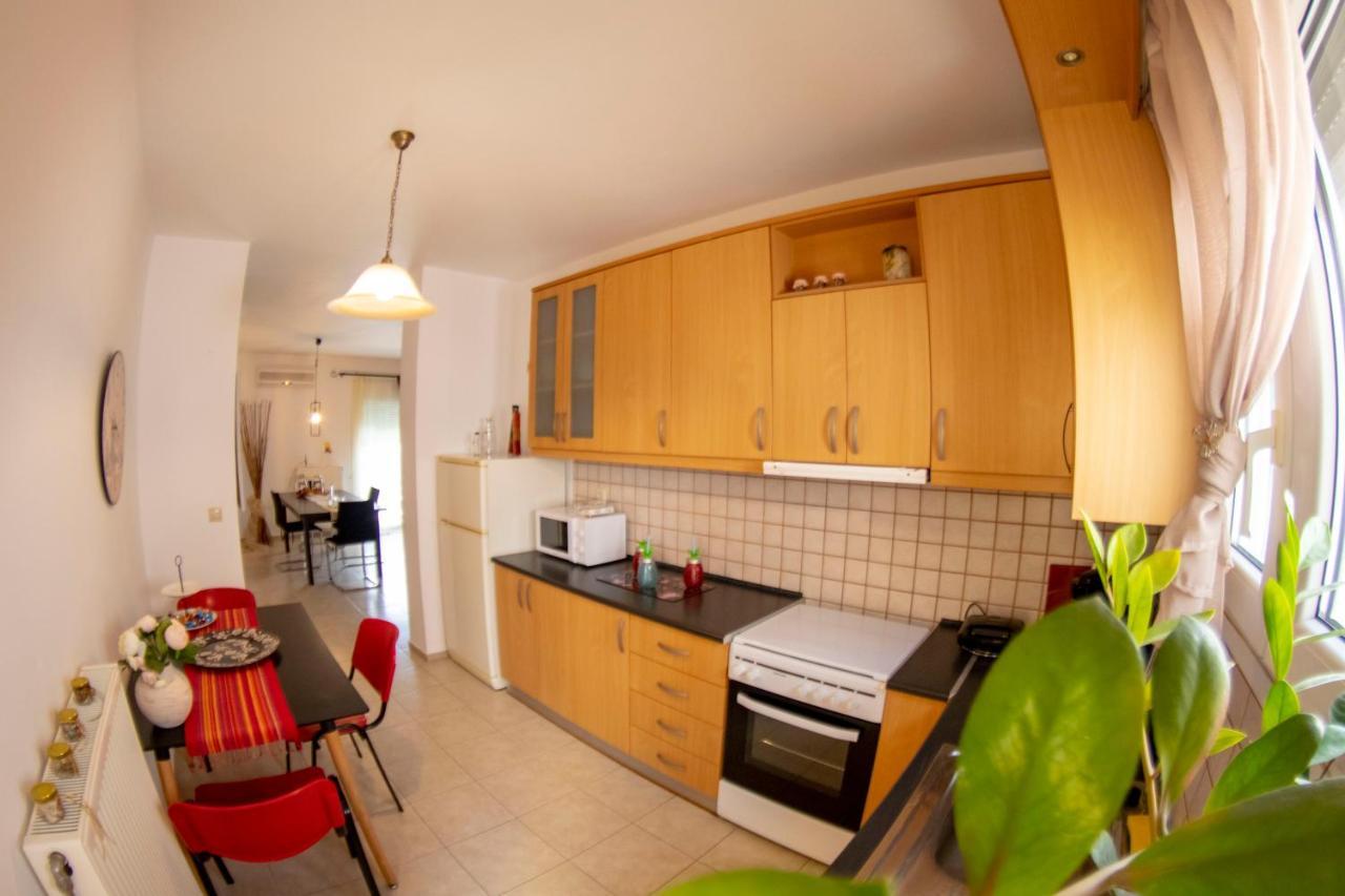 A Quiet Apartment Close To The Sea Gouves Esterno foto