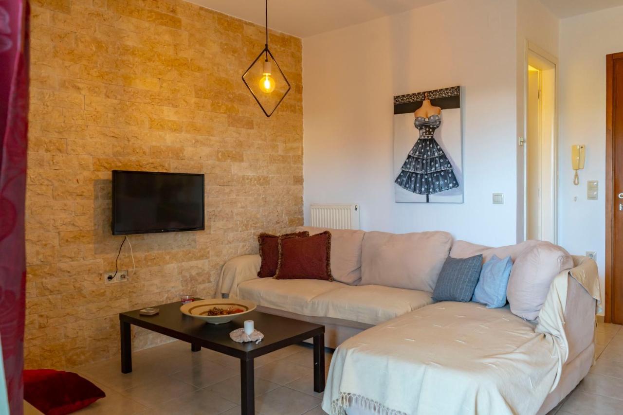 A Quiet Apartment Close To The Sea Gouves Esterno foto