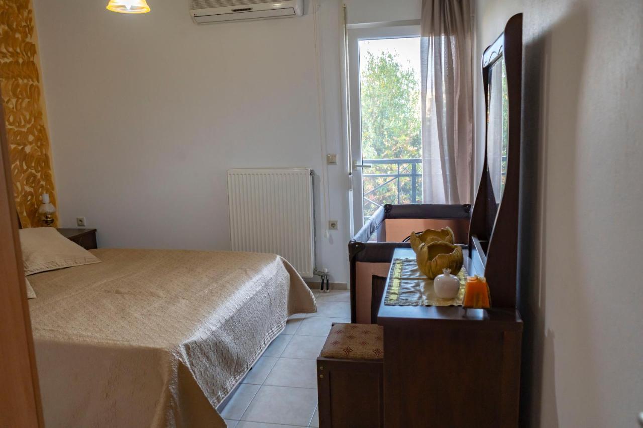 A Quiet Apartment Close To The Sea Gouves Esterno foto